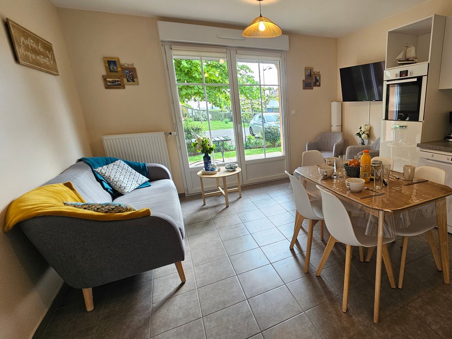 Séjour plein sud avec jardin