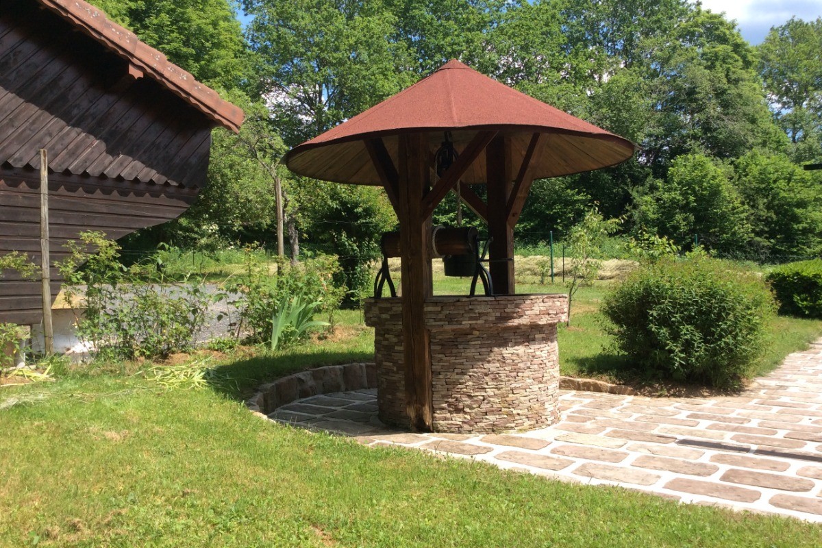 Puits du chalet