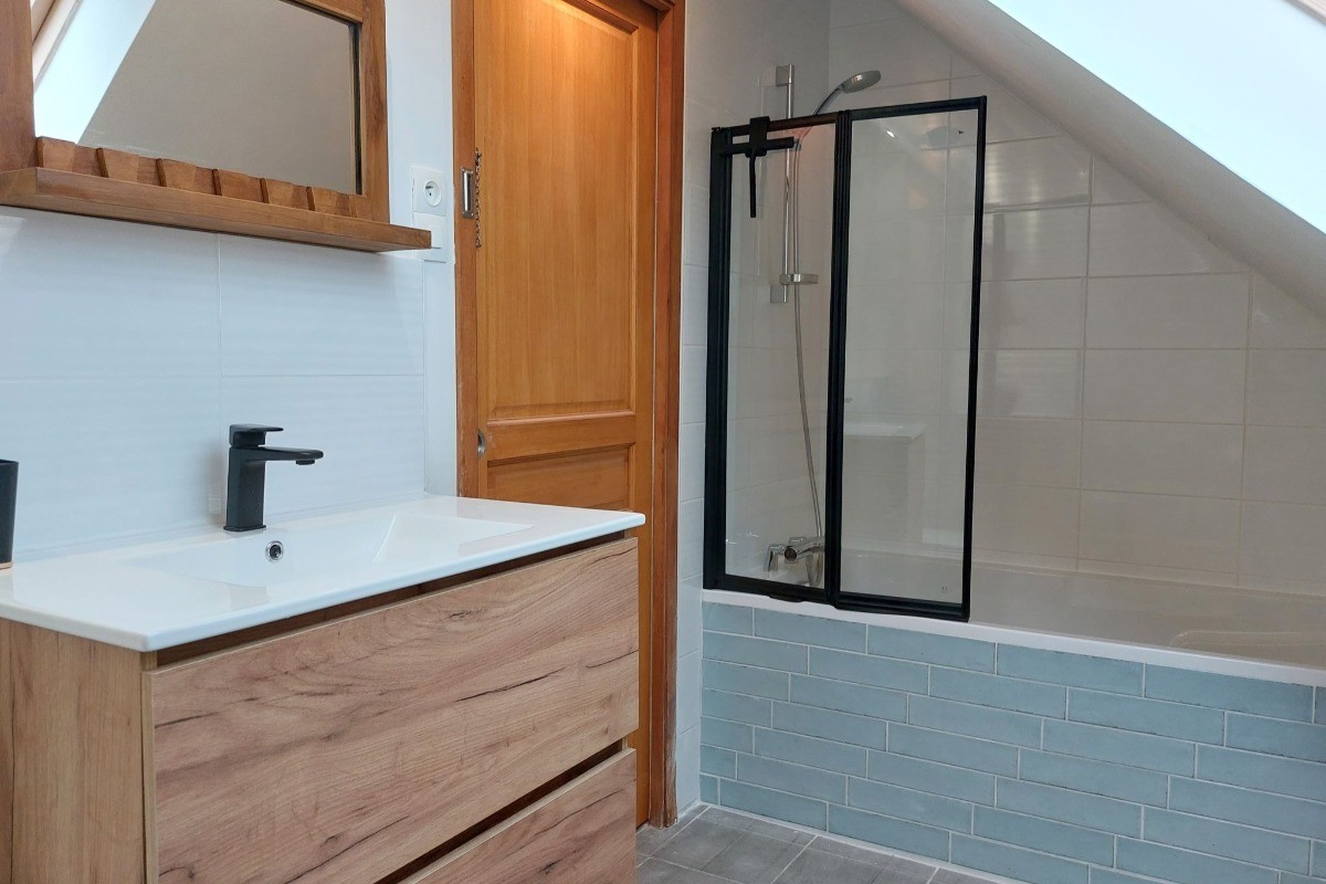 salle de bain de l'étage