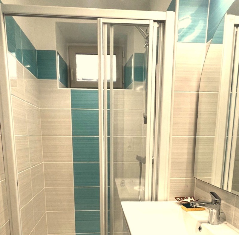 Salle de douche moderne HAUTE VIENNE 87 Bersac sur Rivalier Gîte Chez Charles