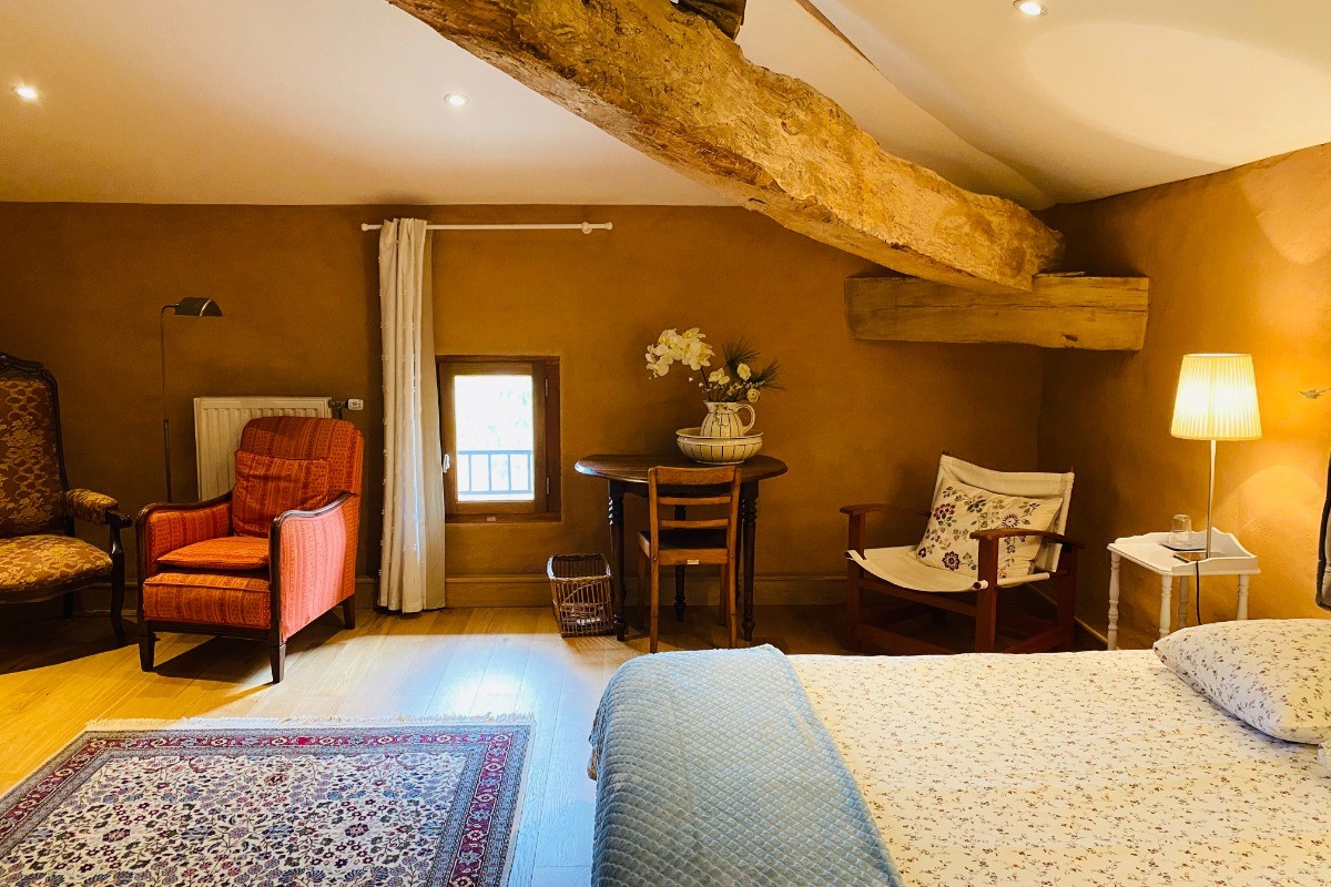 A Montdurausse, dans le Tarn , chambre double Aigue Marine