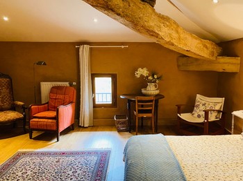 A Montdurausse, dans le Tarn , chambre double Aigue Marine
