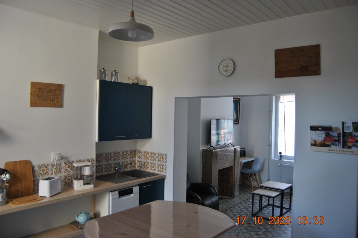 Cuisine  très bien équipée ouverte sur le salon (Appartement L'entre 2 Caps)