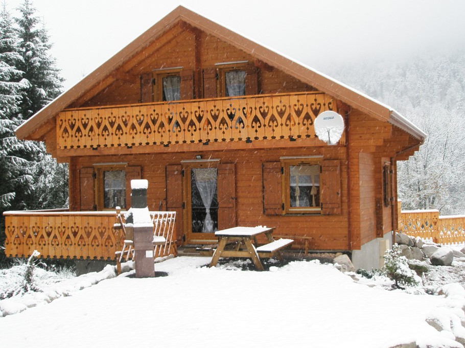 Sous la neige - Chalet familial Mauselaine - Séjour nature au cœur des Vosges