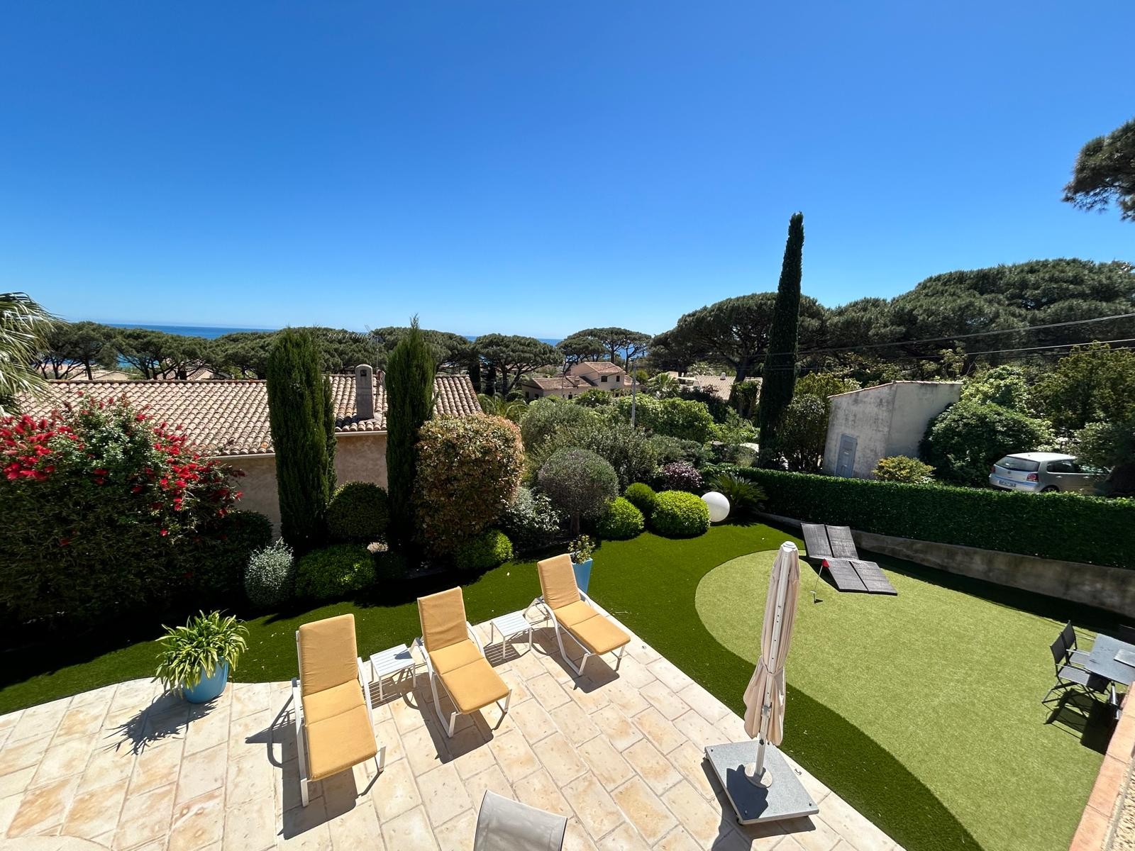 Villa Jacklou, vue mer depuis la terrasse à l'étage