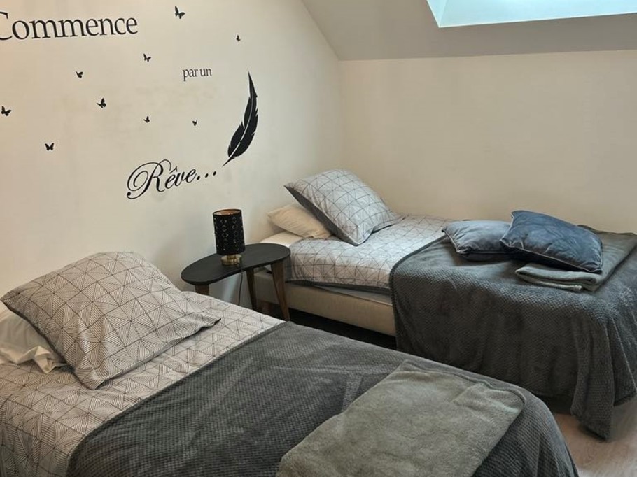 Chambre 2 lits simples