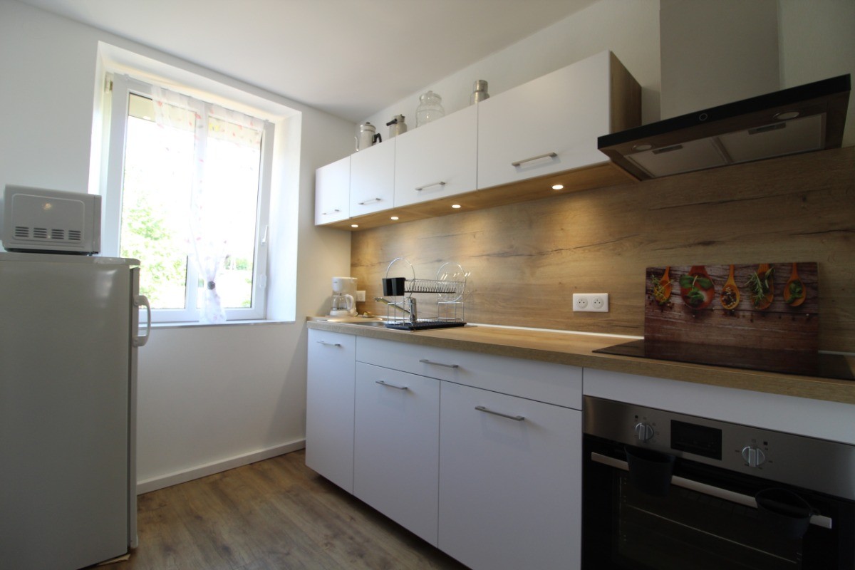 Cuisine - Appartement Chez Reine - Location de vacances - Étival-Clairefontaine