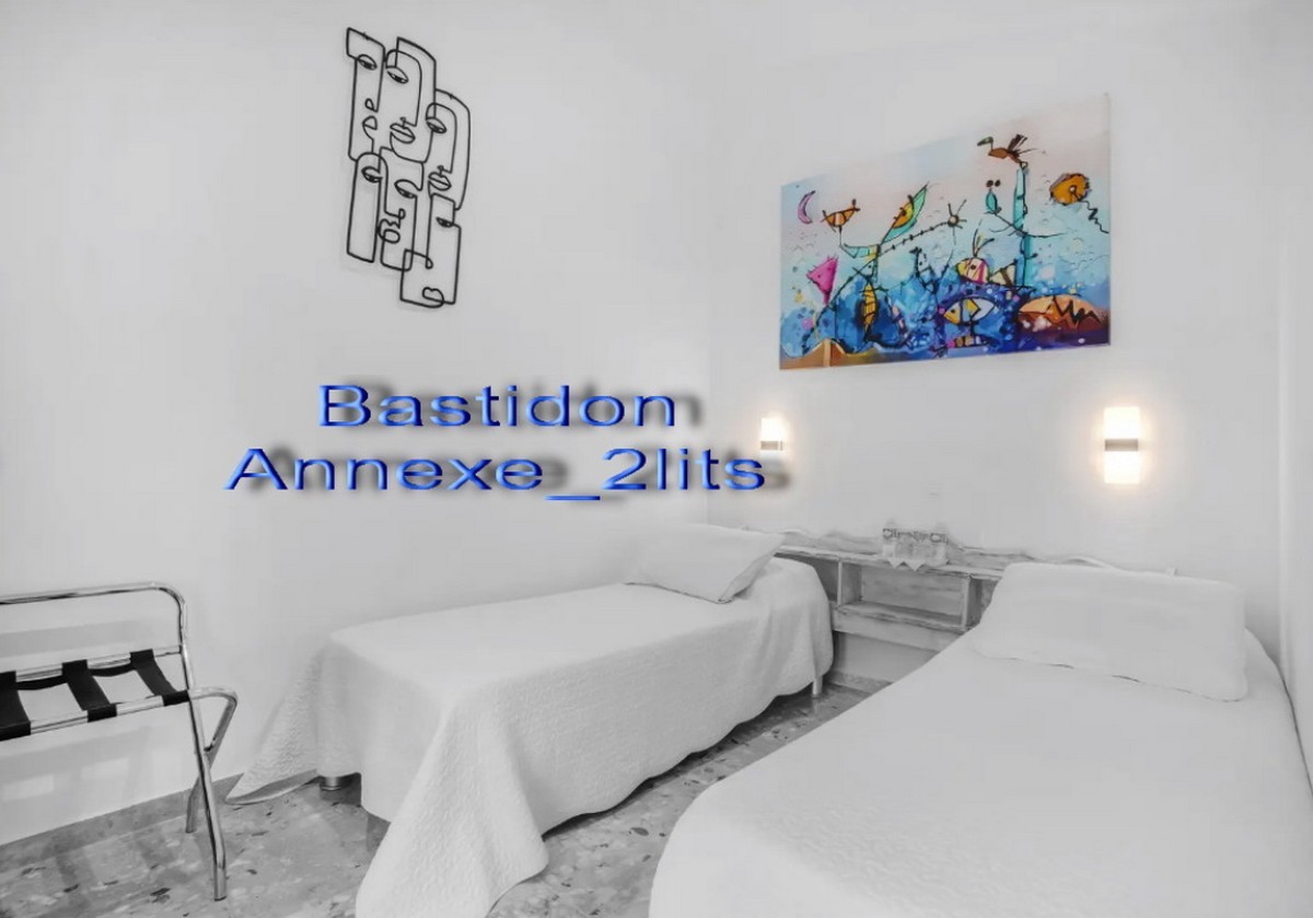 Annexe Bastidon Chambre 2 lits