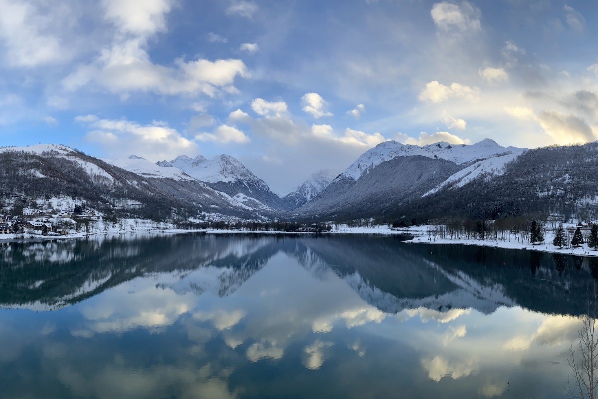 Lac de Génos-Loudenvielle en hiver