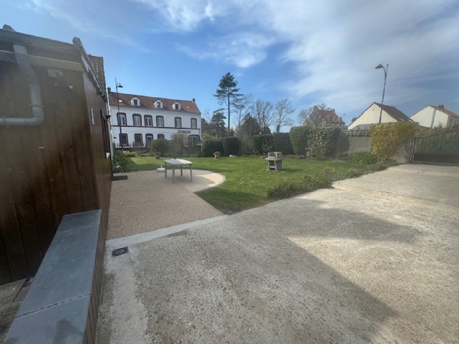 Photo n° 12 of the location