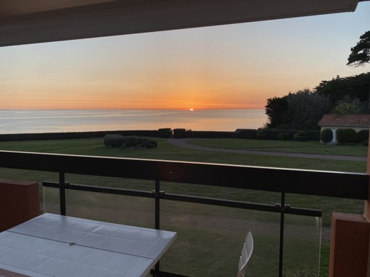 Coucher de soleil depuis le balcon