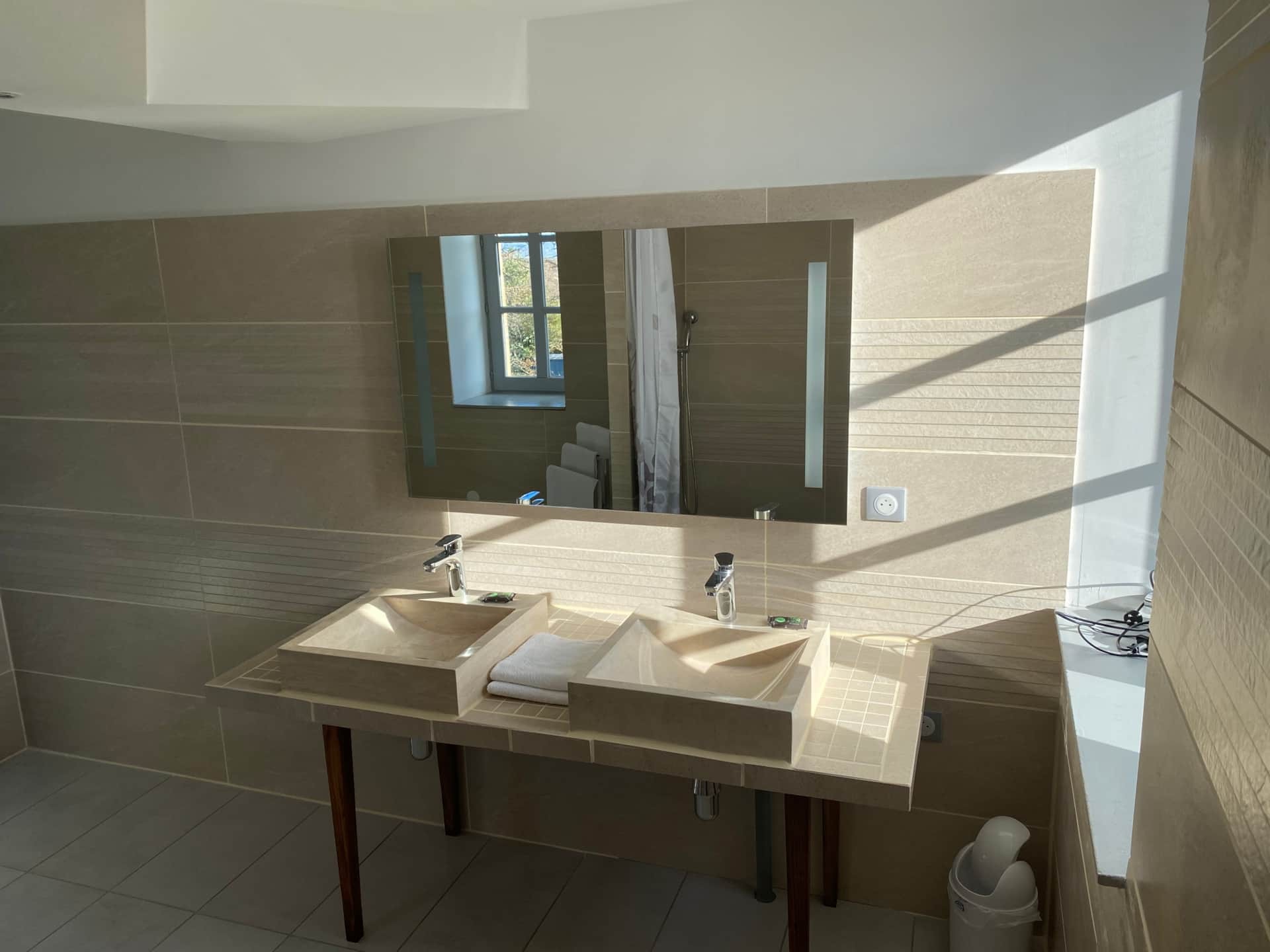 Suite Margueritte salle d'eau