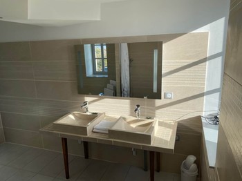 Suite Margueritte salle d'eau