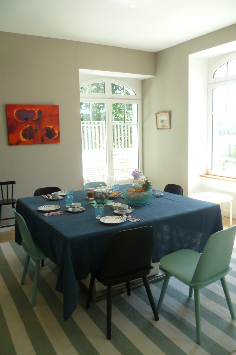 salle petit-déjeuner en intérieur