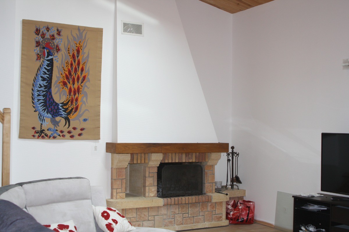 Gîte du Haut Bussières - salon avec Cheminée