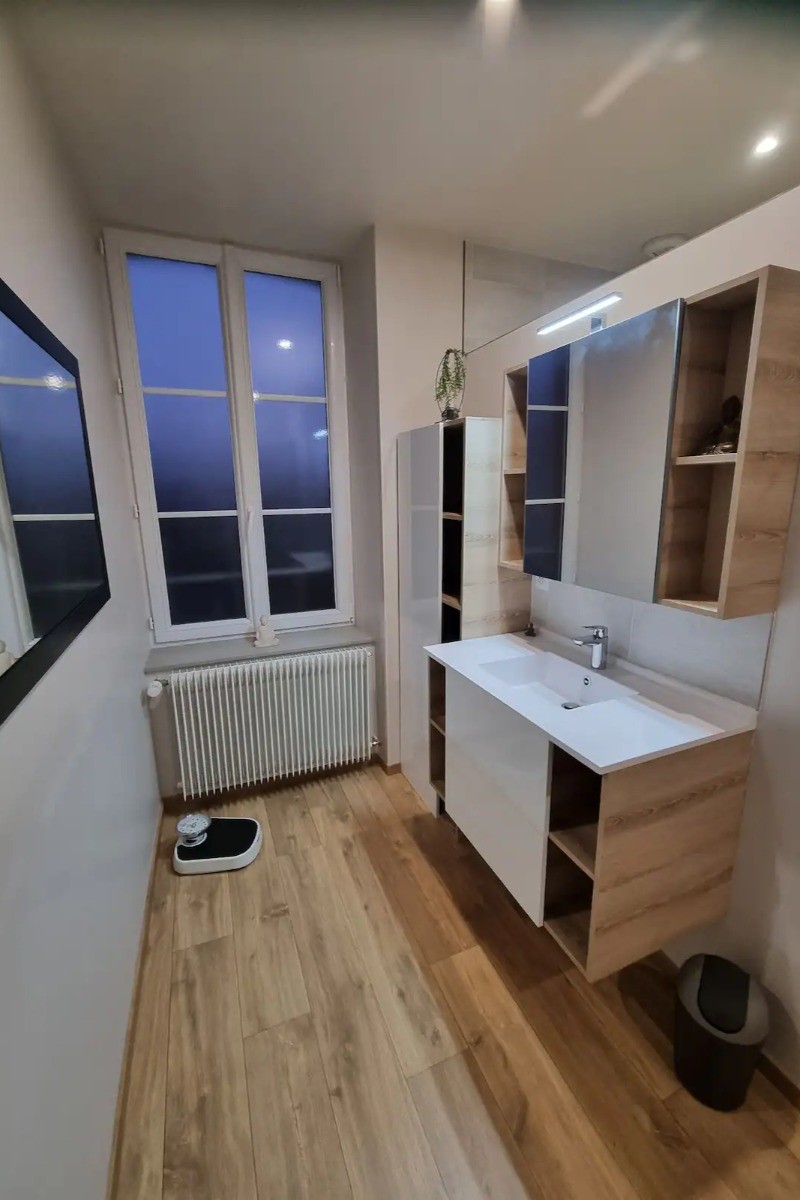 Salle de bain chambre parme 1er étage