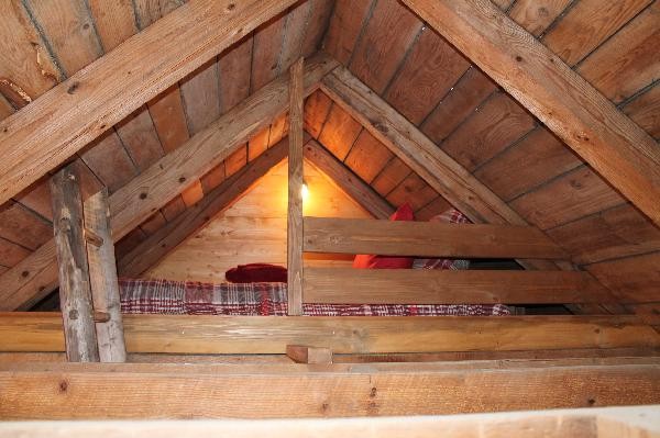 Lit d'appoint en mézzanine chambres du 2ème étage