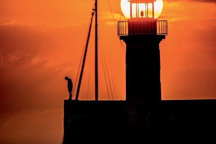 coucher de soleil sur le phare