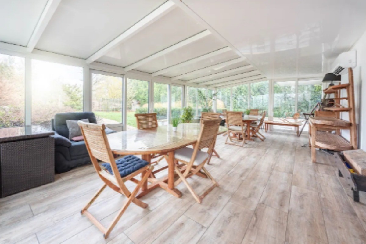 Véranda - Gîte La Grange tout confort avec piscine chauffée, spa, sauna, hammam et salle de sport à Fontenay