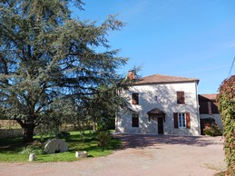 Gite de 8 à 10 personnes près d'Agen - Lot-et-Garonne