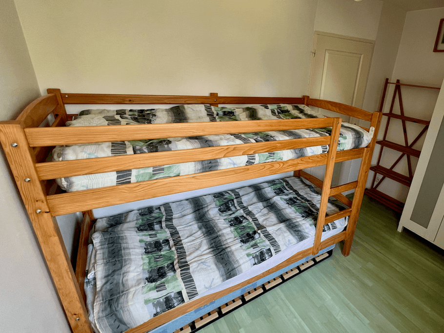 Chambre 4 avec lits superposes