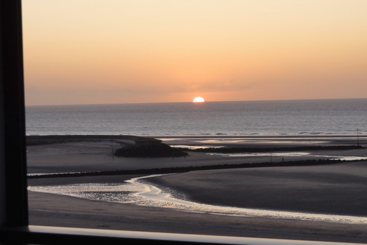 de beaux couchers de soleil en perspective