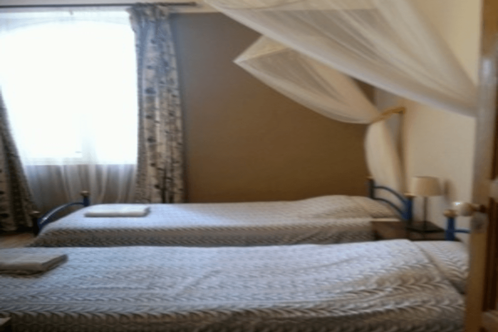 Chambre 2 lits simples