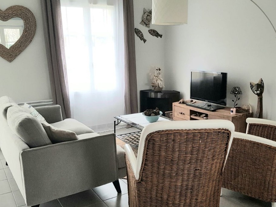 Salon de la maison de vacances LA LAURENTAISE pour 4 personnes près de Fouras et Chatelaillon en Charente maritime