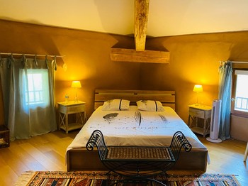 Chambre Cristal , très spacieuse