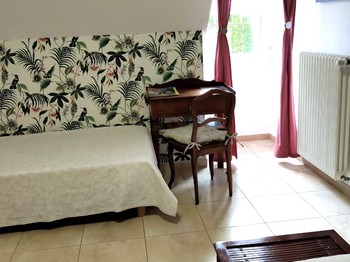 Petit-Bé bureau