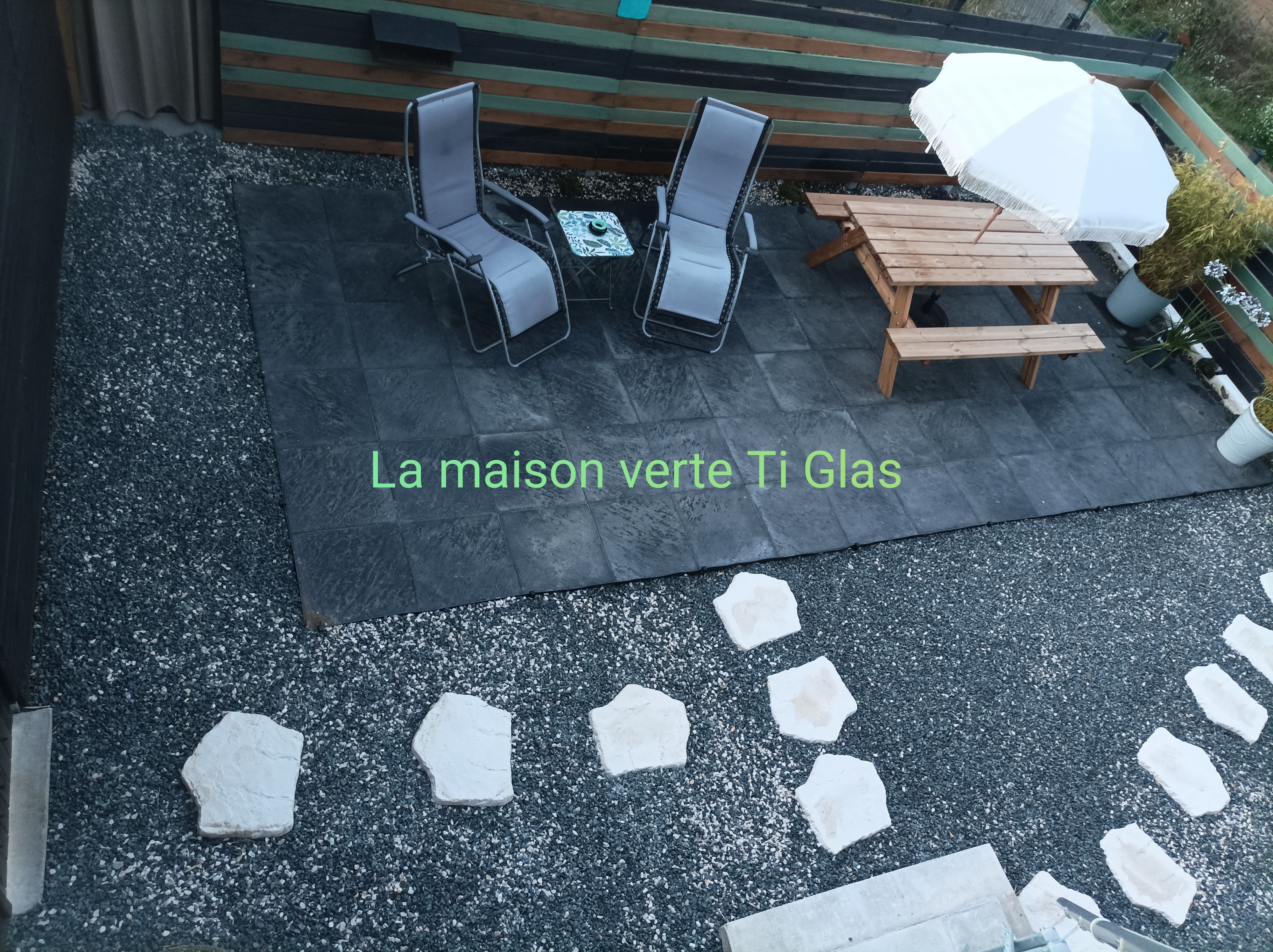 BIGOT, Pludual, Clévacances holiday rental, outdoor area