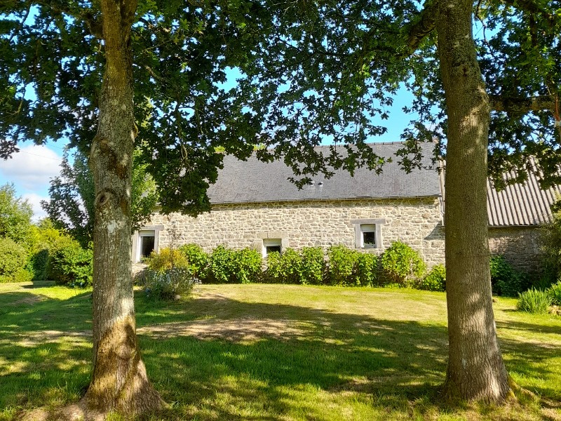 Maison, location Clévacances Bourbriac (Côtes d'Armor, Bretagne) - -A l'ombre des chênes