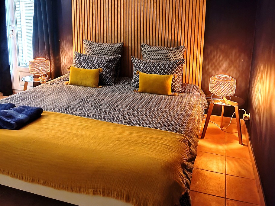 Gite de groupe 13 personnes - Piscine, spa, brasero proche Casteljaloux