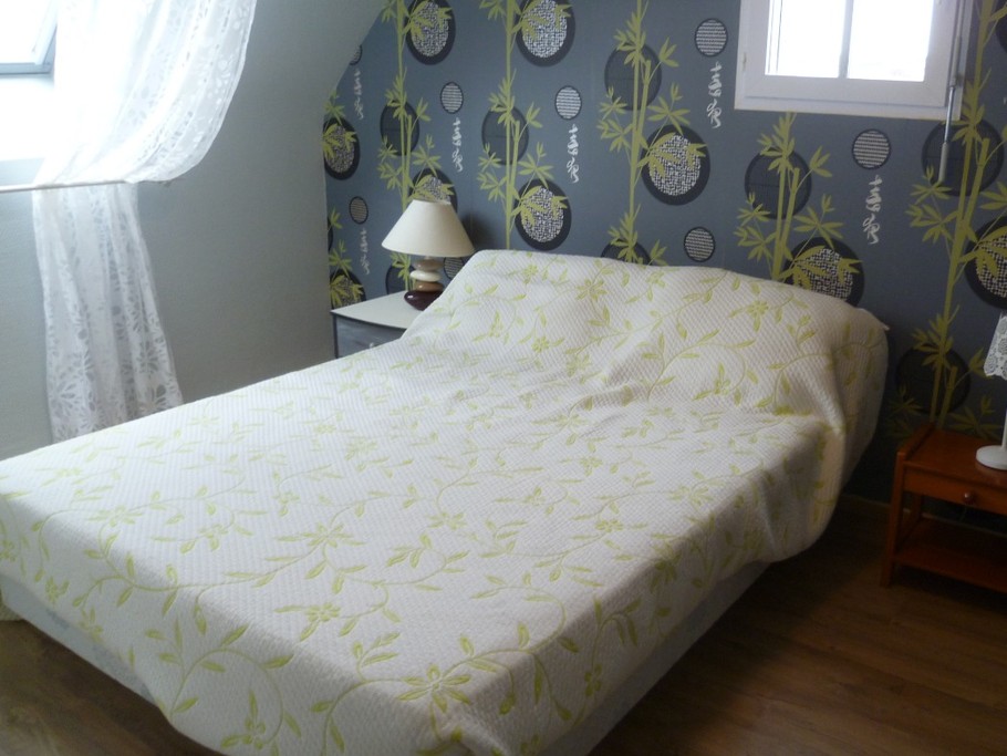 Chambre 2 avec 1 lit 140cm à l'étage