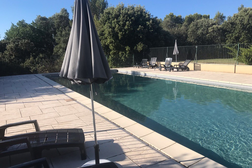Une piscine propice à la détente