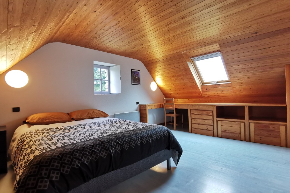 Etage: chambre 3 avec 1 lit de 140  - Location de vacances - Kernilis