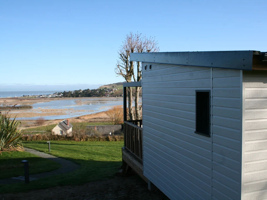 SEA AND MARSH VIEWS
