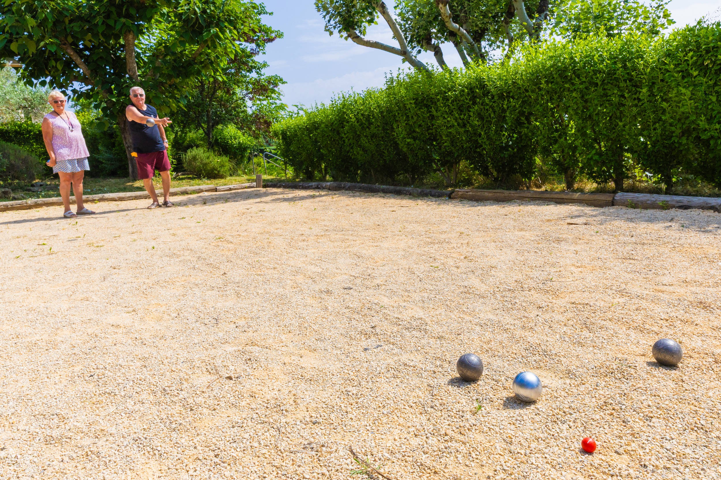 Le terrain de pétanque