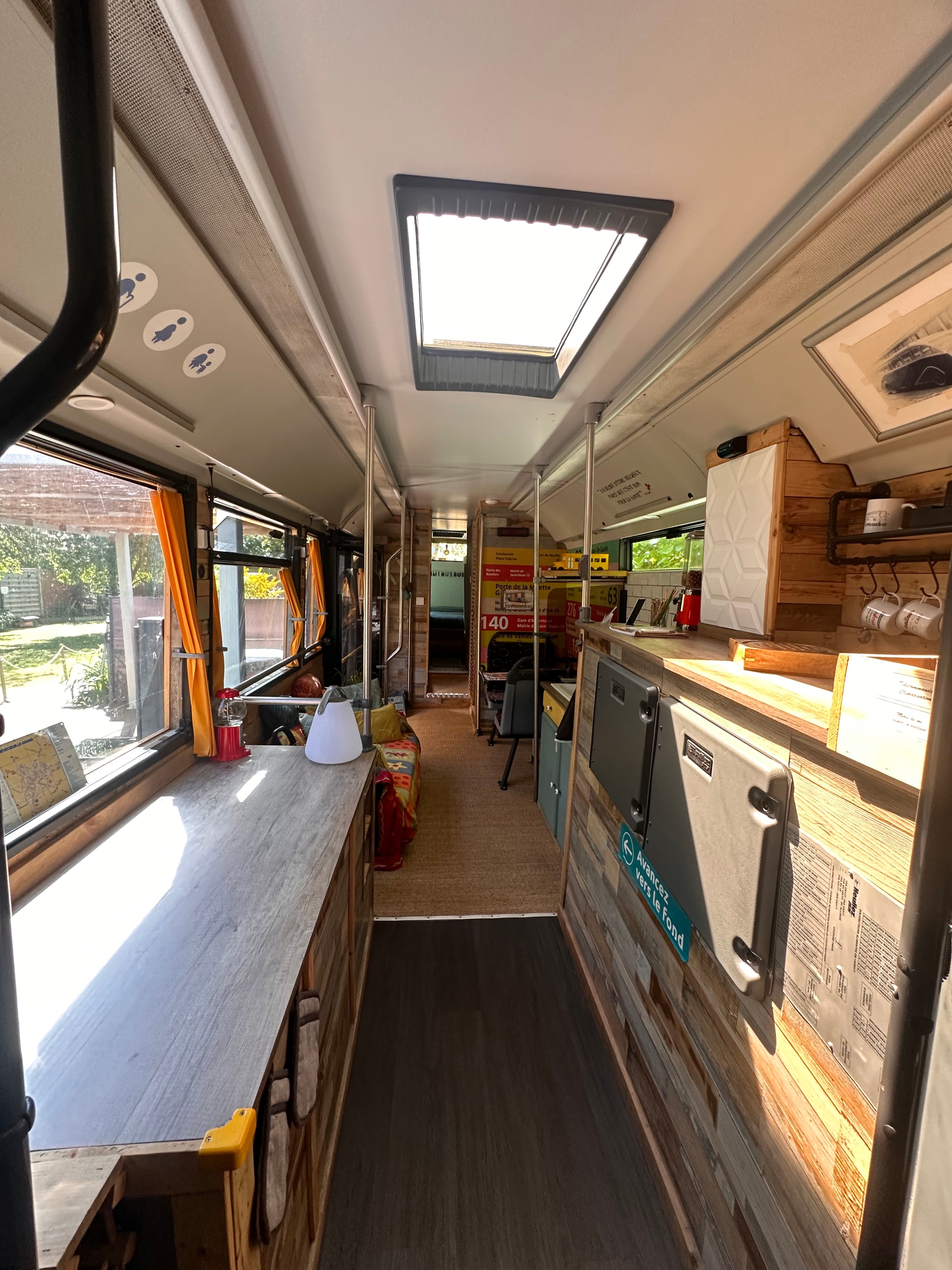 Intérieur du Terminusbus - Crèvecoeur le Grand - Oise - Hauts de France