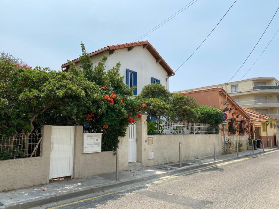 Extérieur vue de la route