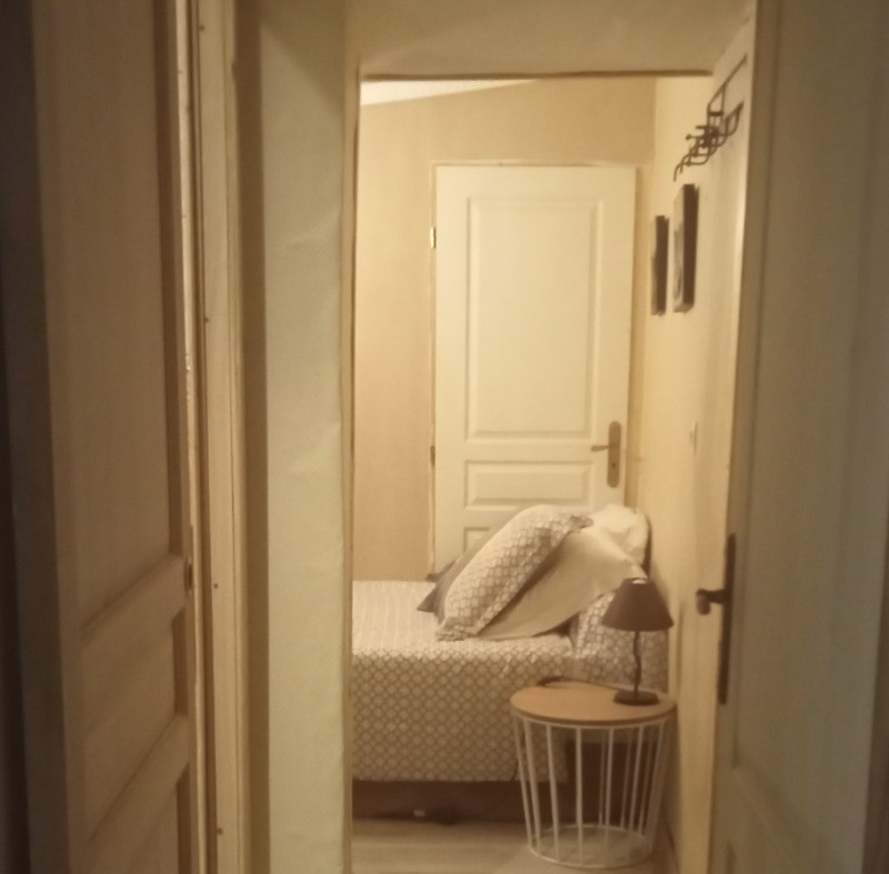 Accès chambre d'appoint étage Suite courson même palier