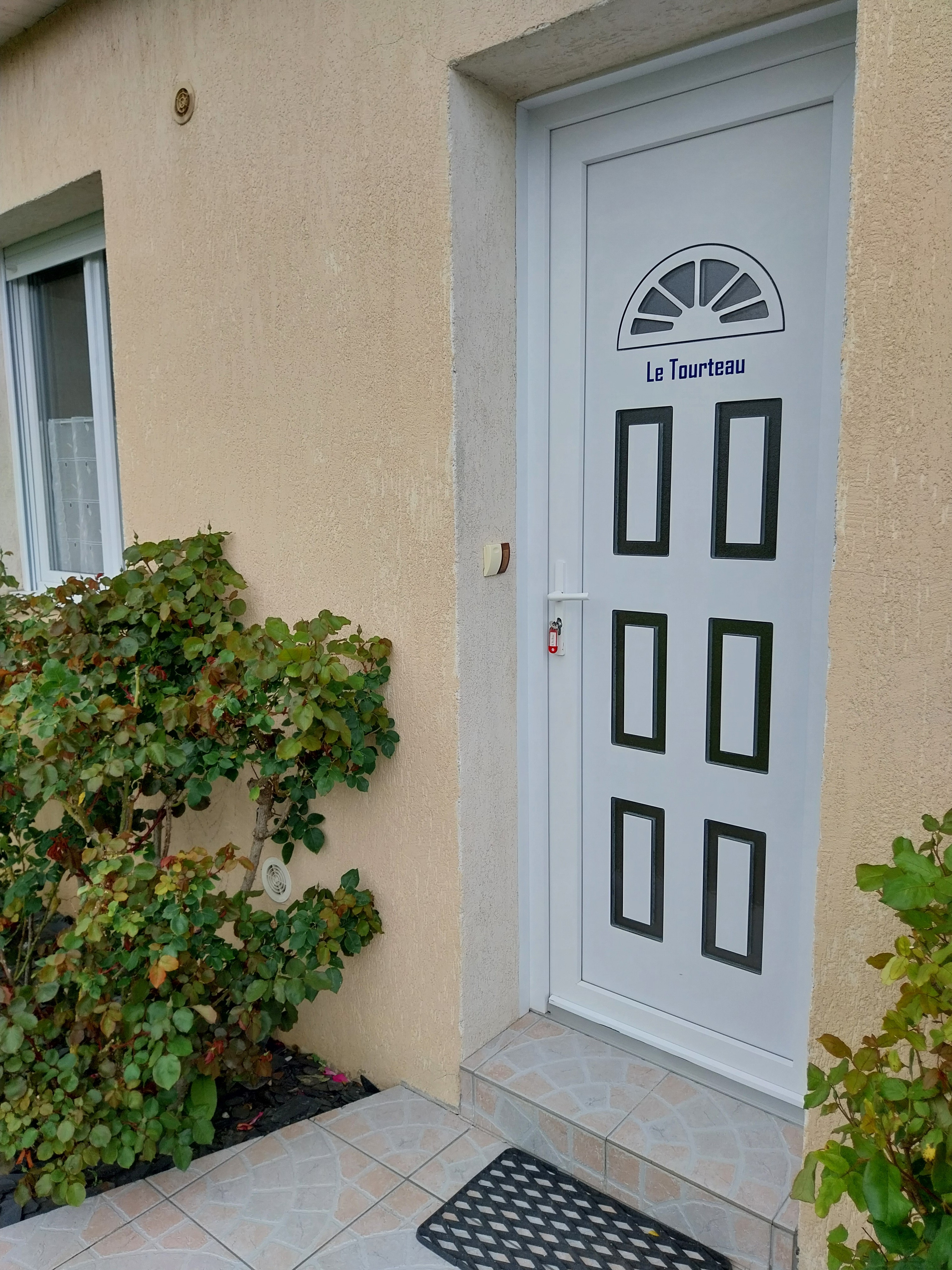 Entrée du gîte Le Tourteau