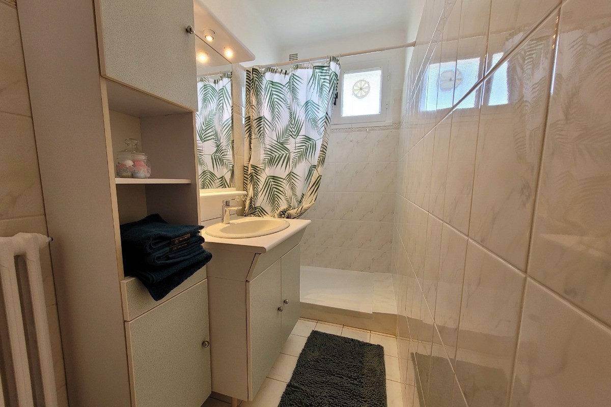 Maison - Location Clévacances - Plérin - 4 personnes - salle de bain