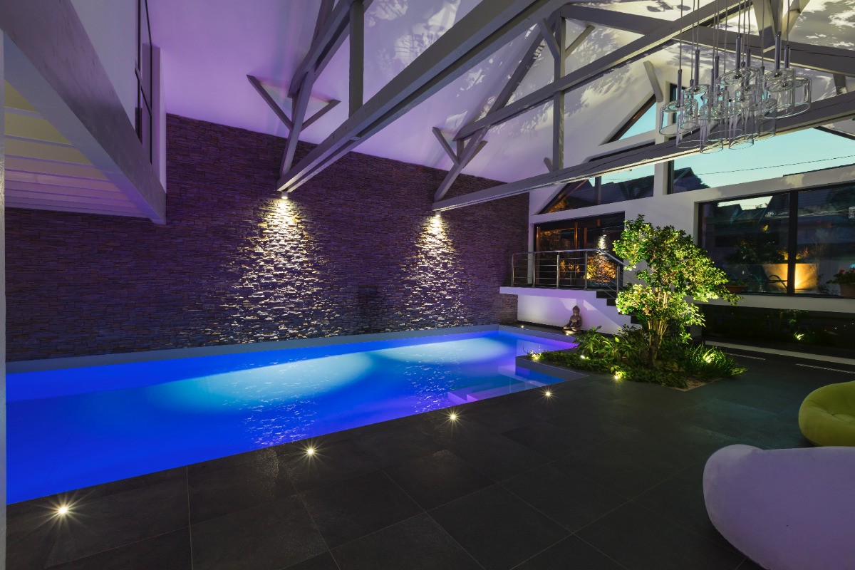 Piscine intérieure