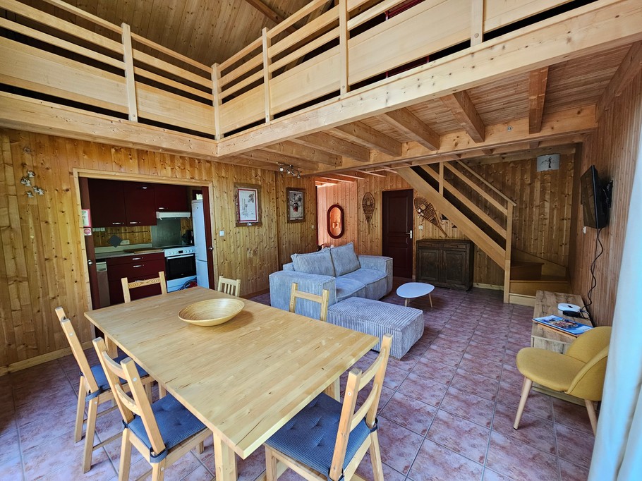 "Les Chamois" holiday cottage in Mont-Dore: The living room