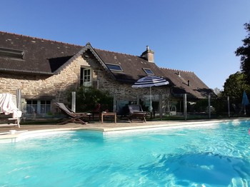 Swimming-pool