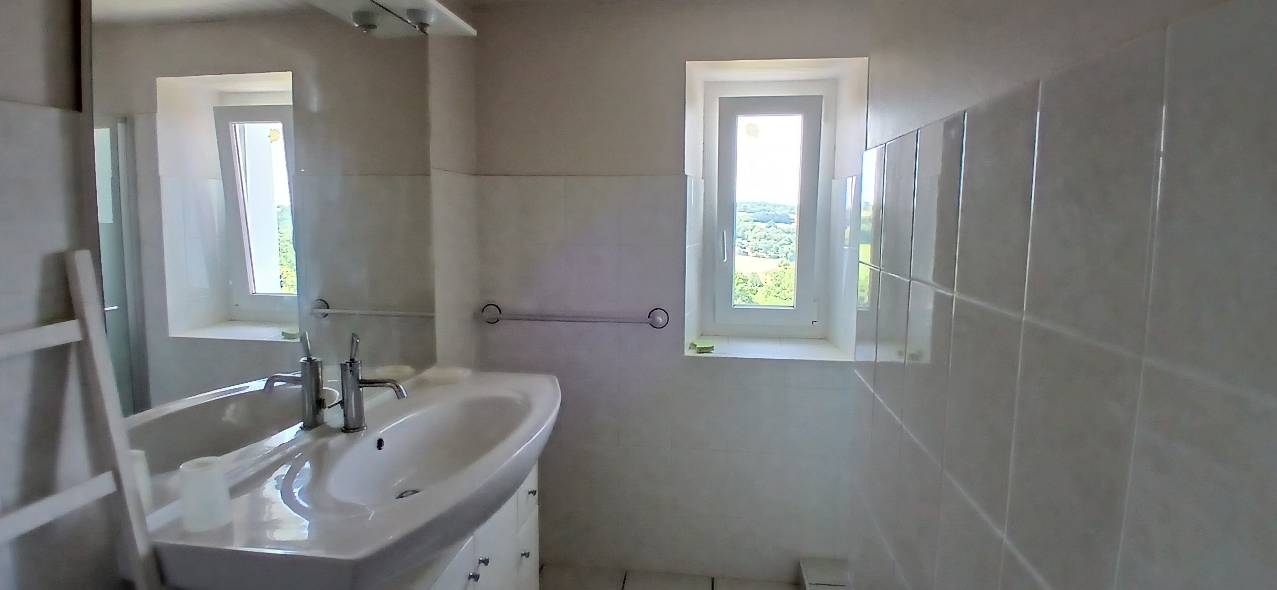 Gîte de Femblat : La salle d'eau