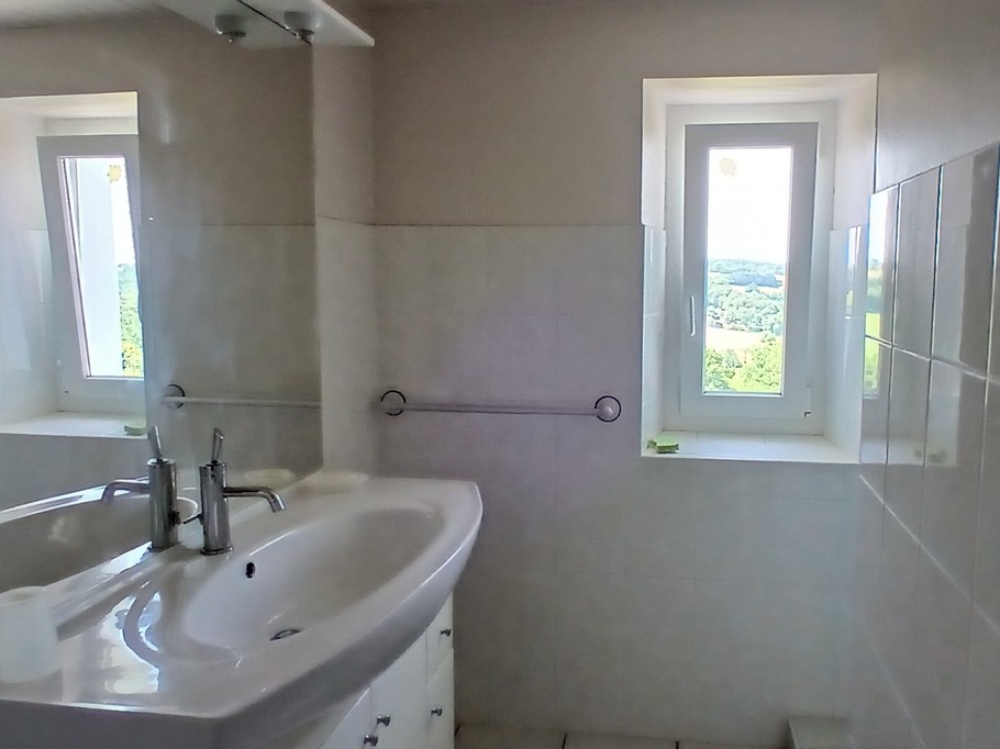 Gîte de Femblat : La salle d'eau