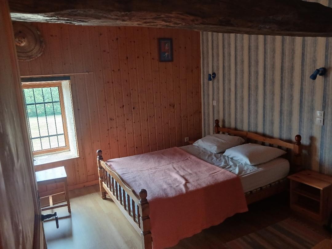Chambre lit double 140