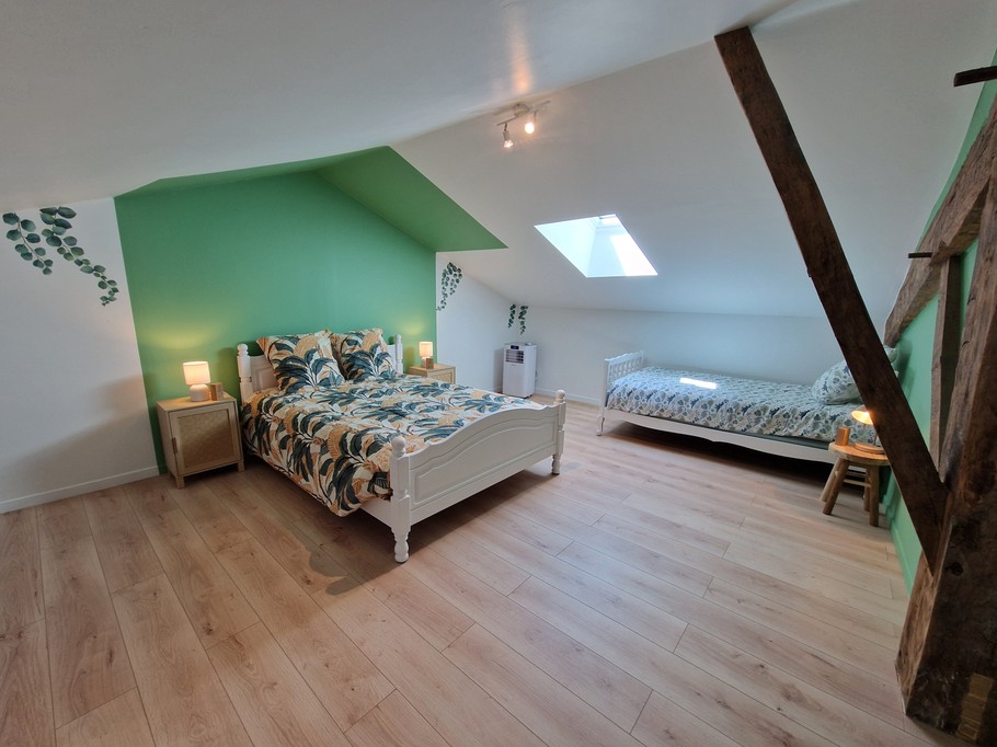 Spacious 1-bedroom flat – Douce Escapade Meuse, sleeps 3